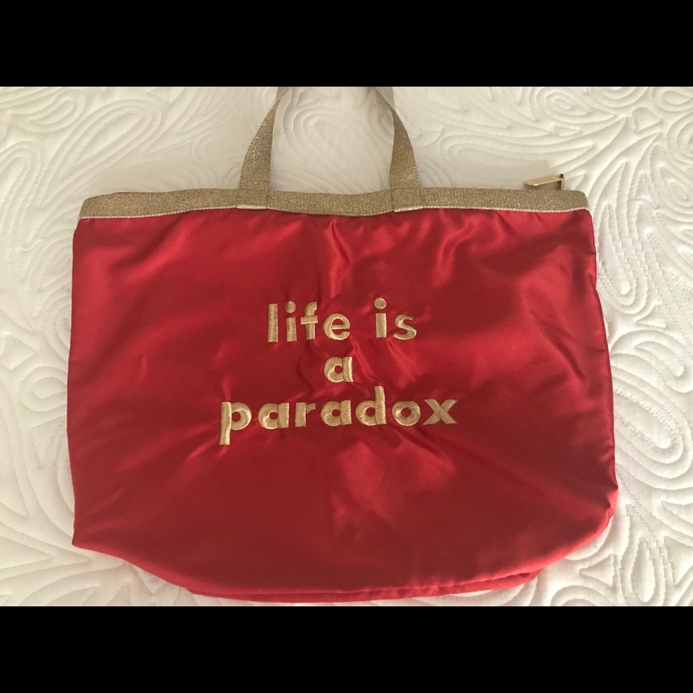 Moschino Redwall Tote/Beachbag
